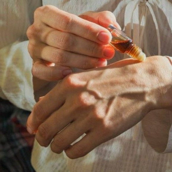 Mood - Picture 2 of 4